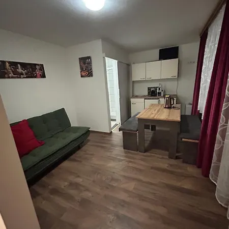 Apartament Cinthias Sonnseiten Panoramalage Ueber Altenmarkt, Naehe Therme Und Skigebiet