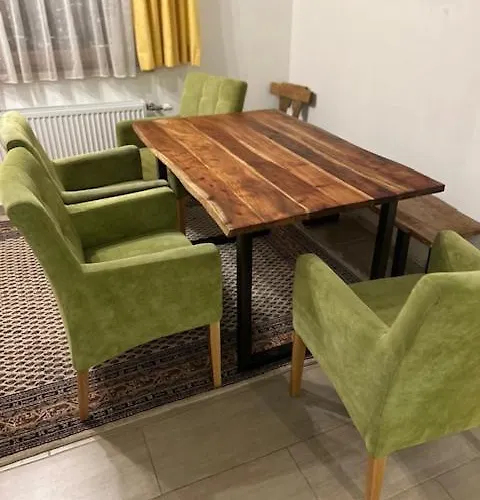 Cinthias Sonnseiten Panoramalage Ueber Altenmarkt, Naehe Therme Und Skigebiet Appartement